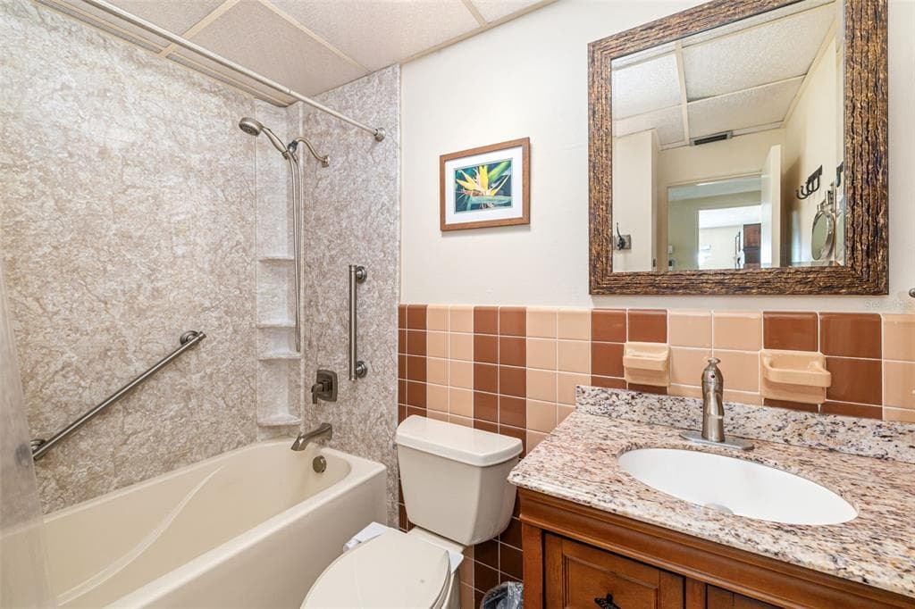 302 BRYN MAWR ISLAND photo 21