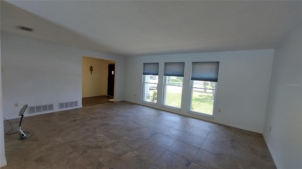 2168 EGRET DRIVE photo 12