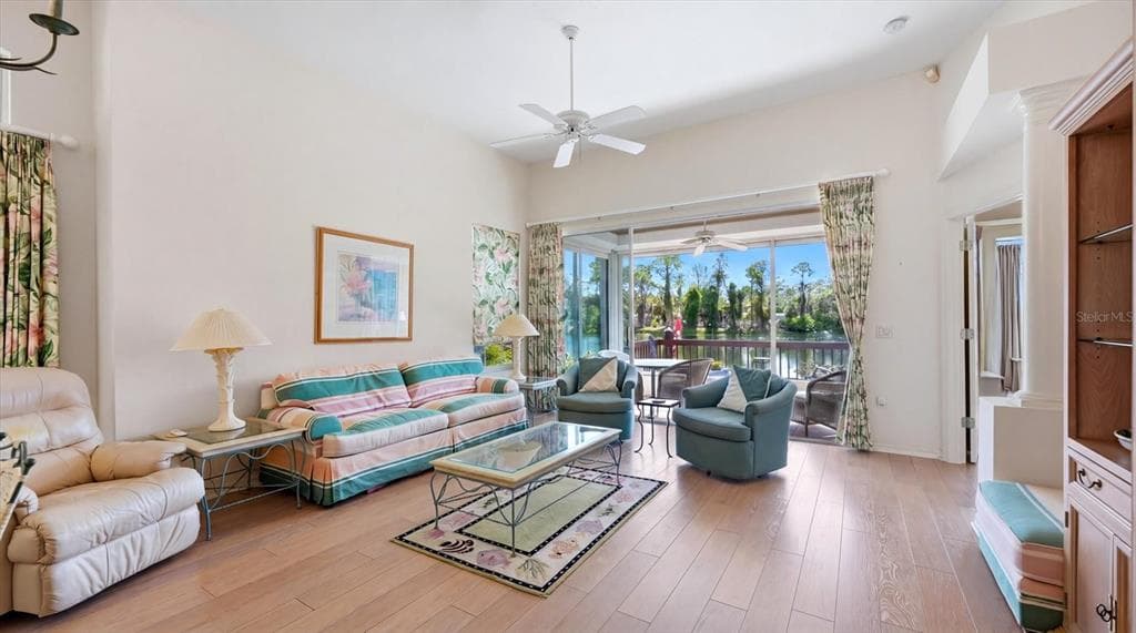 7706 WHITEBRIDGE GLEN photo 6