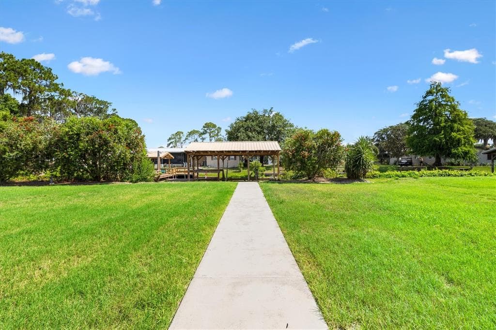 12107 EAGLE POINT COURT photo 17