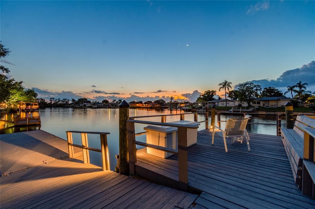 5851 CACHETTE DE RIVIERA COURT photo 8