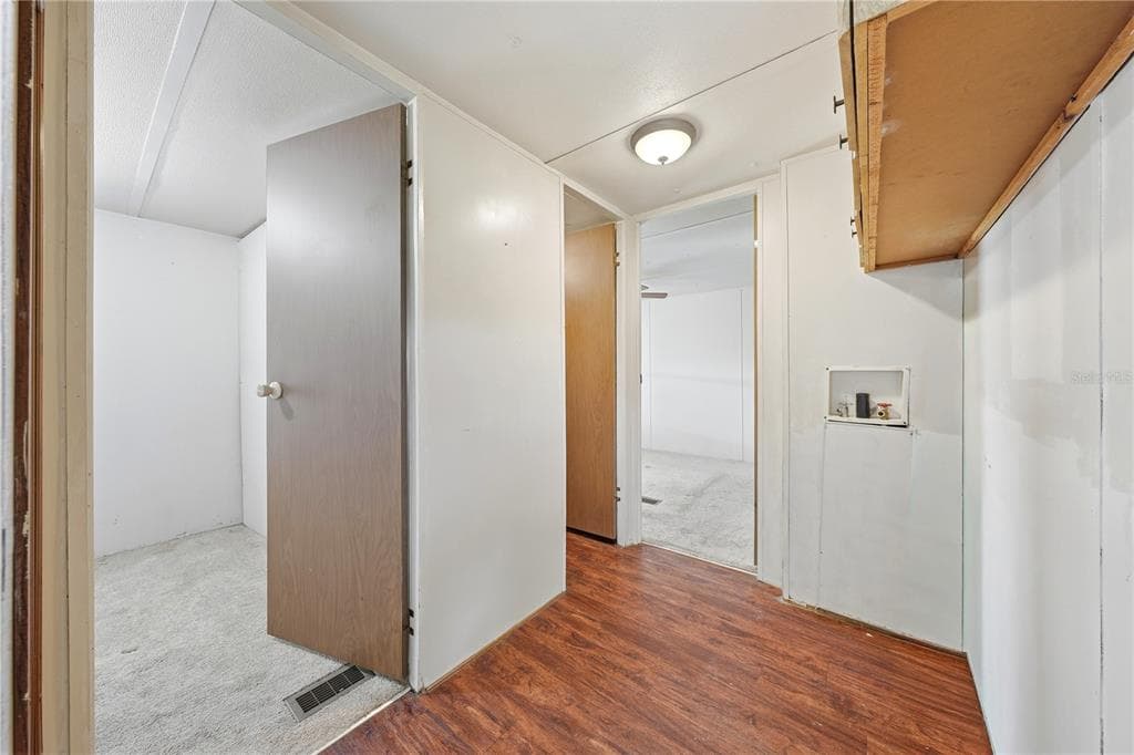 30107 GREEN BAY DRIVE photo 13