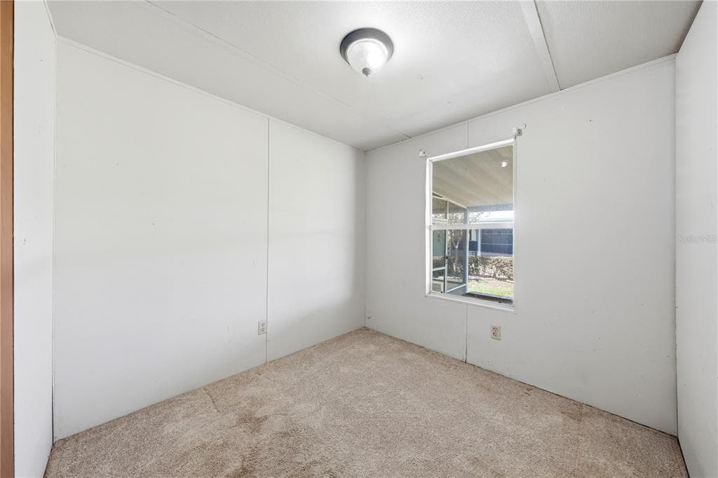 30107 GREEN BAY DRIVE photo 14