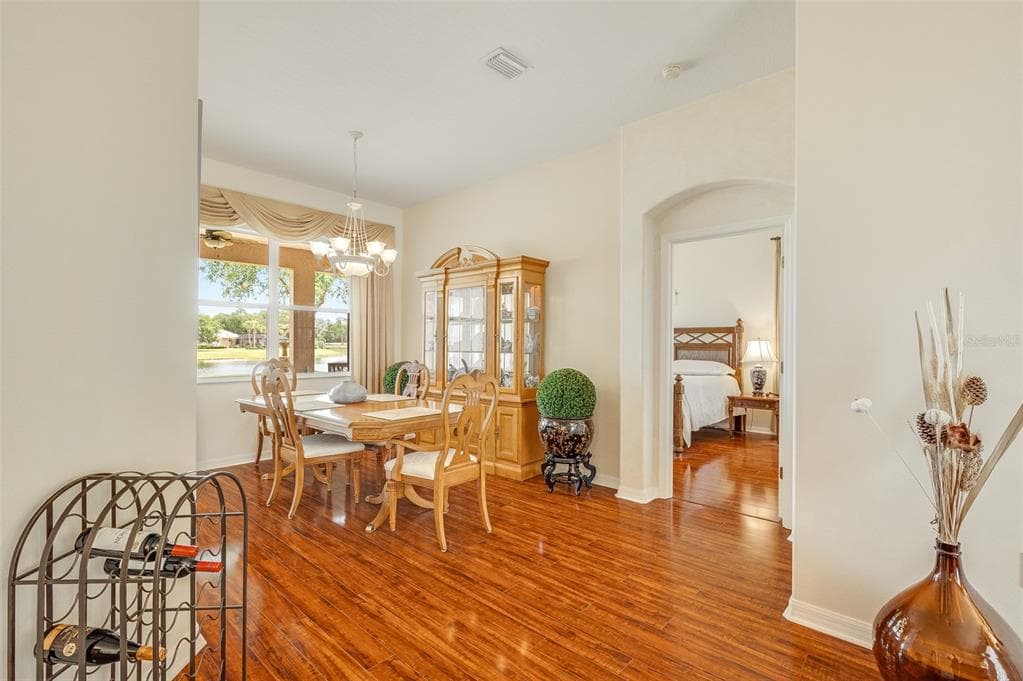 241 DEVLIN COURT photo 9