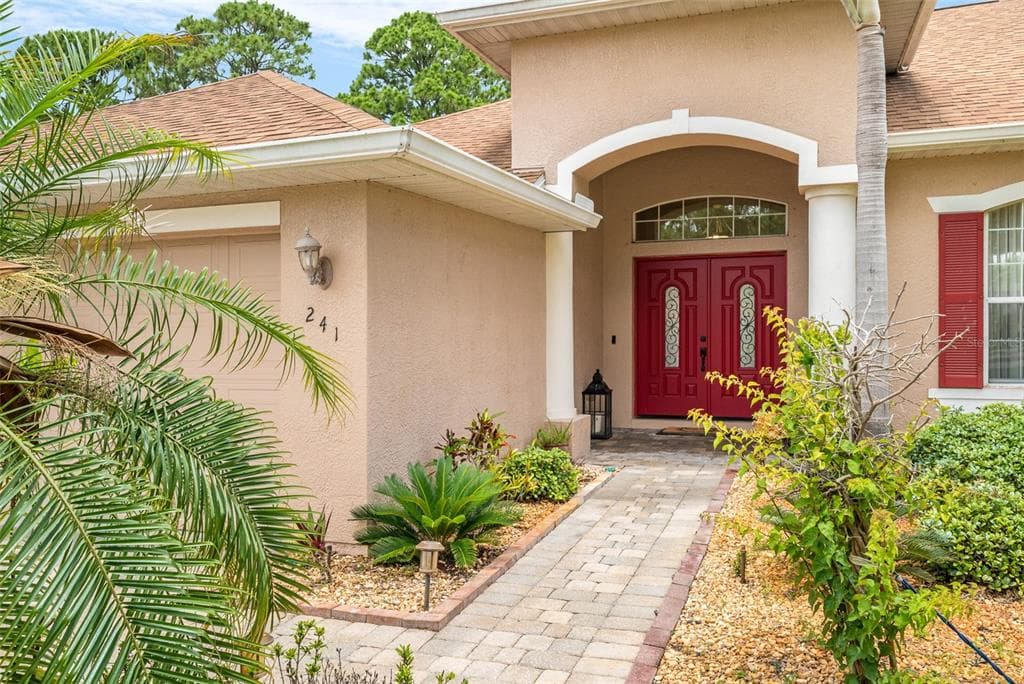 241 DEVLIN COURT photo 4