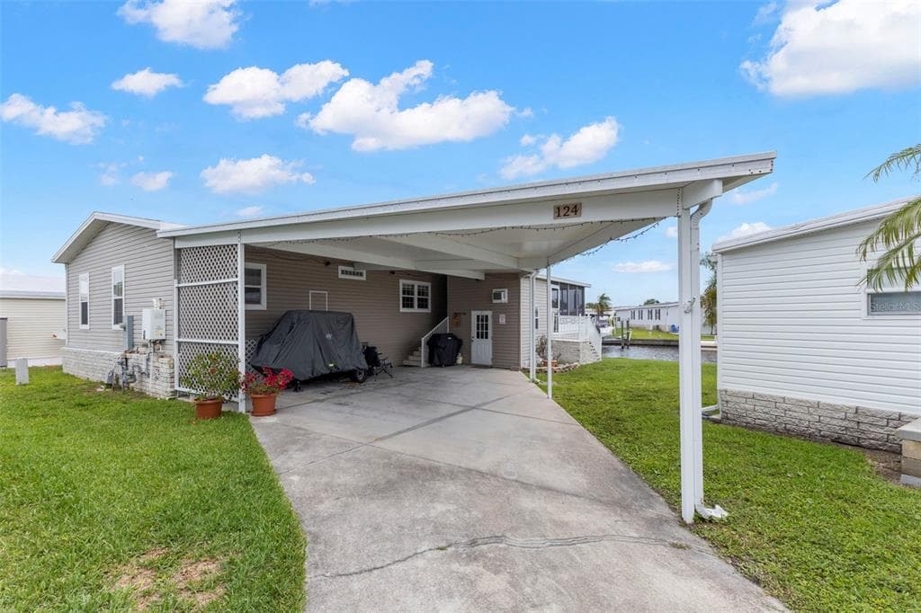 124 AMERICANA COURT NE #214 2