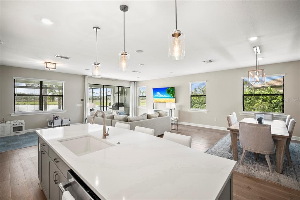 12537 AQUA RESERVE COURT photo 7