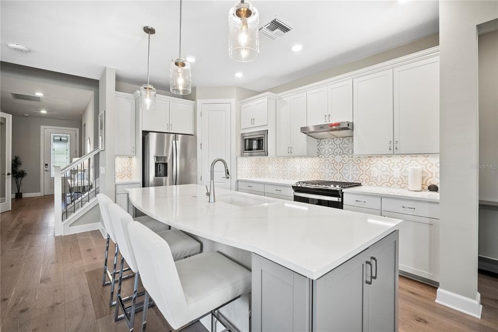 12537 AQUA RESERVE COURT photo 14