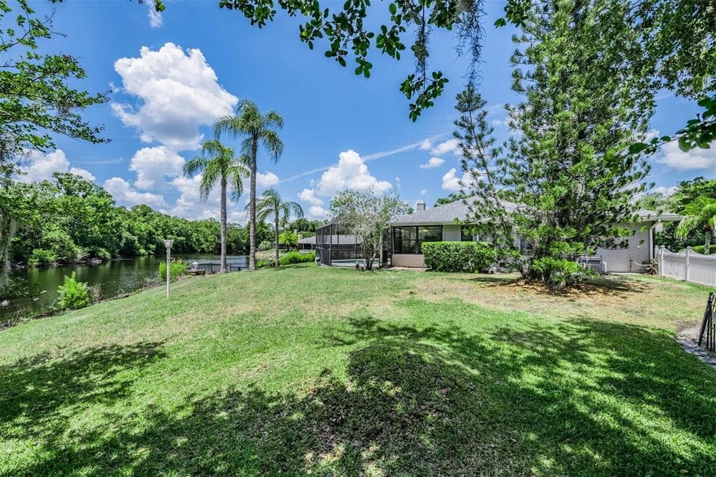 3817 NICHOLAS CIRCLE photo 8