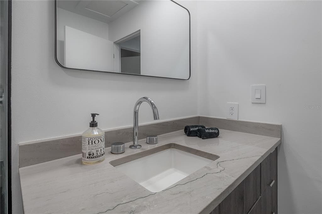 8757 BAY POINTE DRIVE photo 25