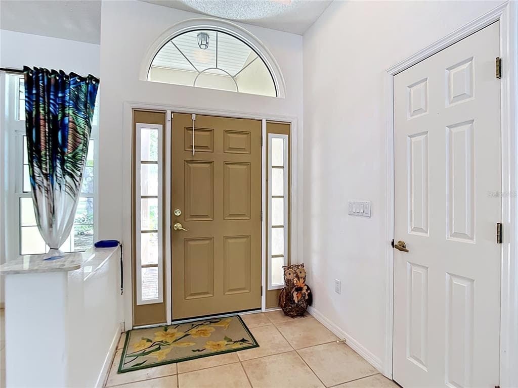 1216 WHITNEY DRIVE photo 8