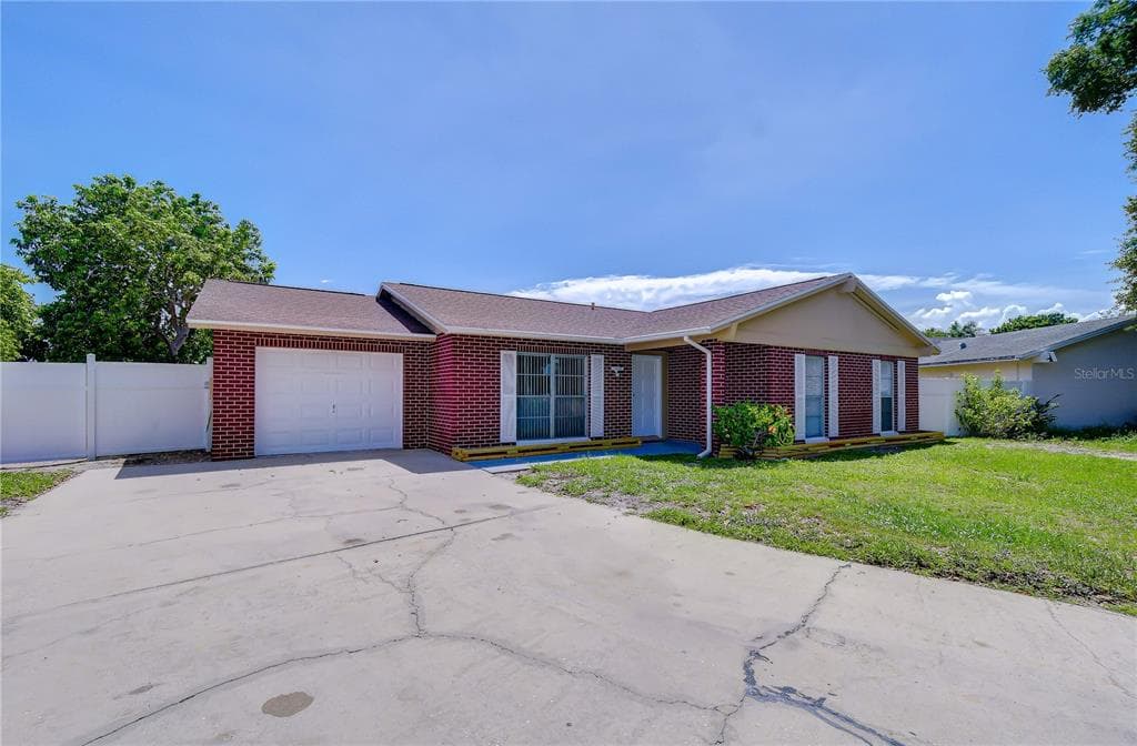 7214 NIA LANE photo 2