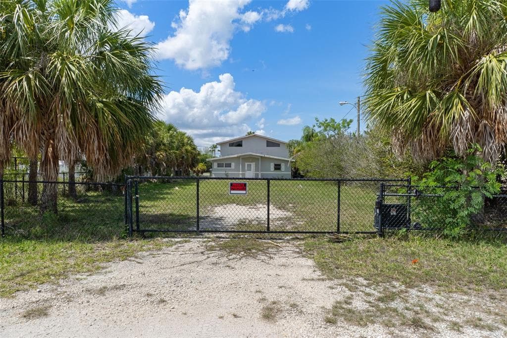 4178 PINE DALE COURT photo 10