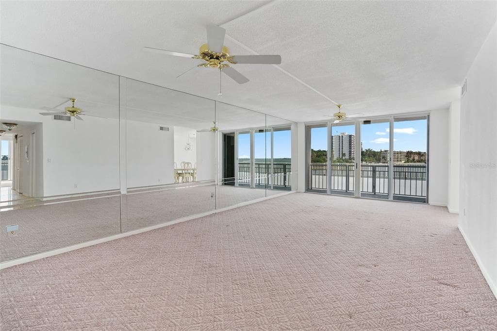 100 PIERCE STREET 307 photo 9