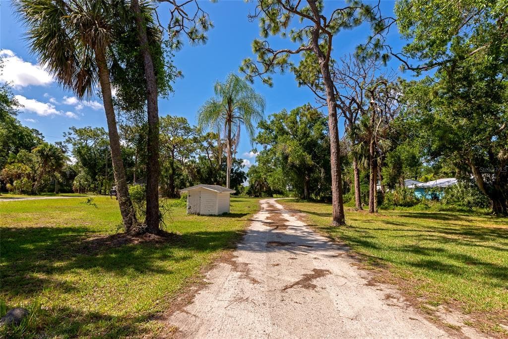 11903 UPPER MANATEE RIVER ROAD photo 4