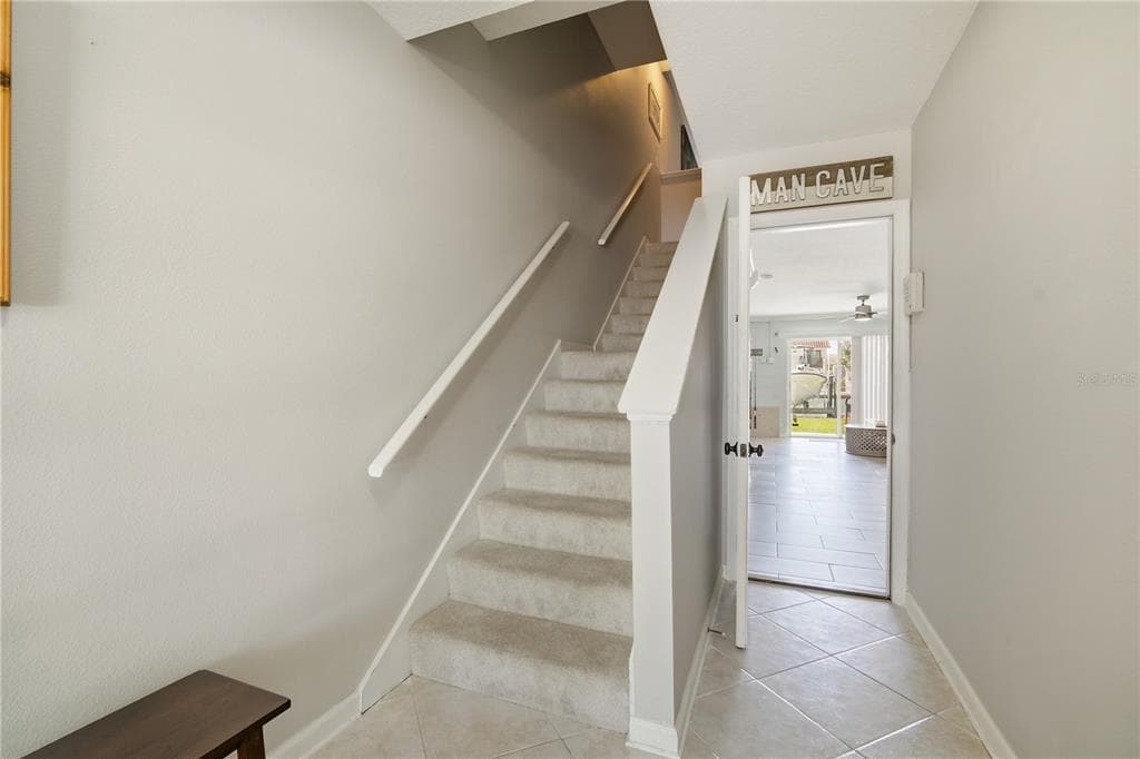 643 GARLAND CIRCLE photo 6