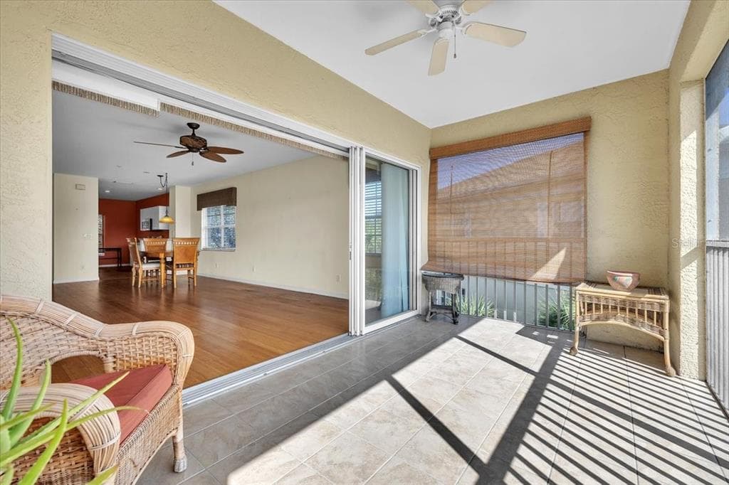 19335 WATER OAK DRIVE 301 photo 11