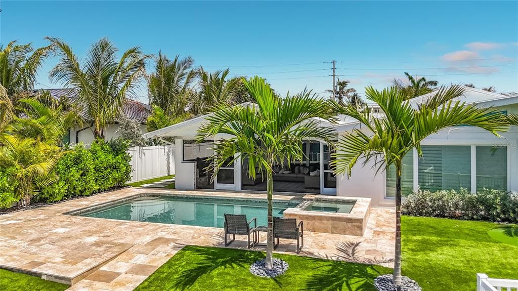 605 KEY ROYALE DRIVE photo 6