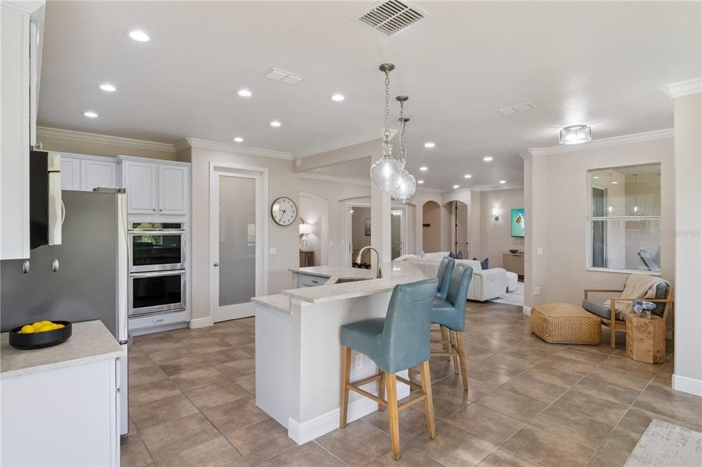 2341 EAGLE TALON COURT photo 16