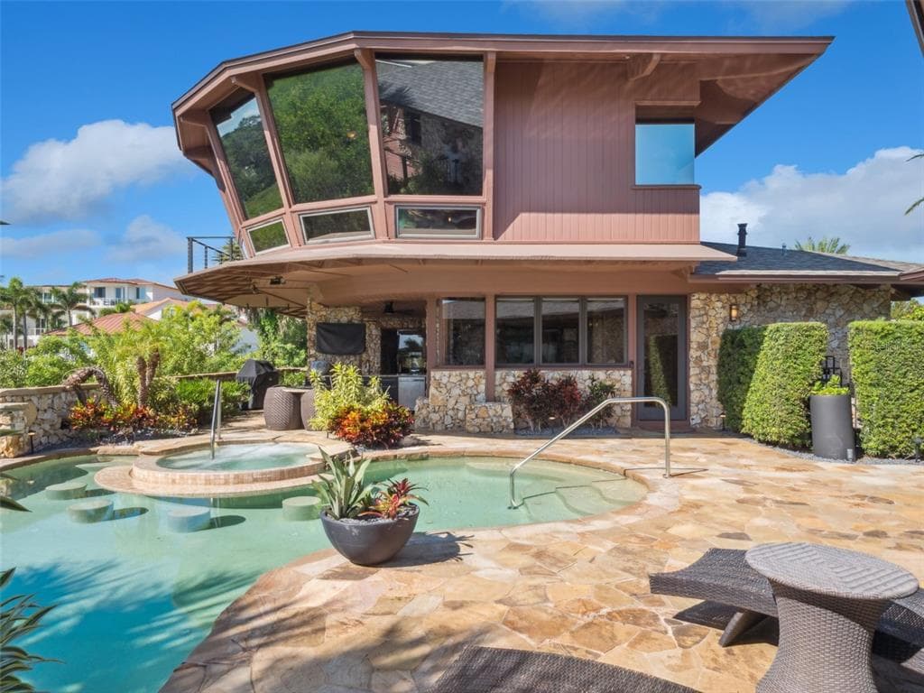 107 DONLON DRIVE photo 6
