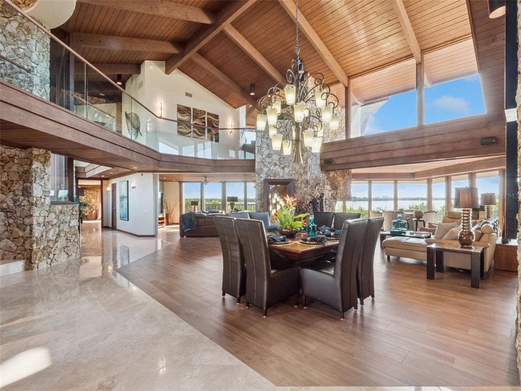 107 DONLON DRIVE 4