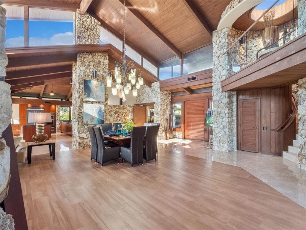 107 DONLON DRIVE photo 21