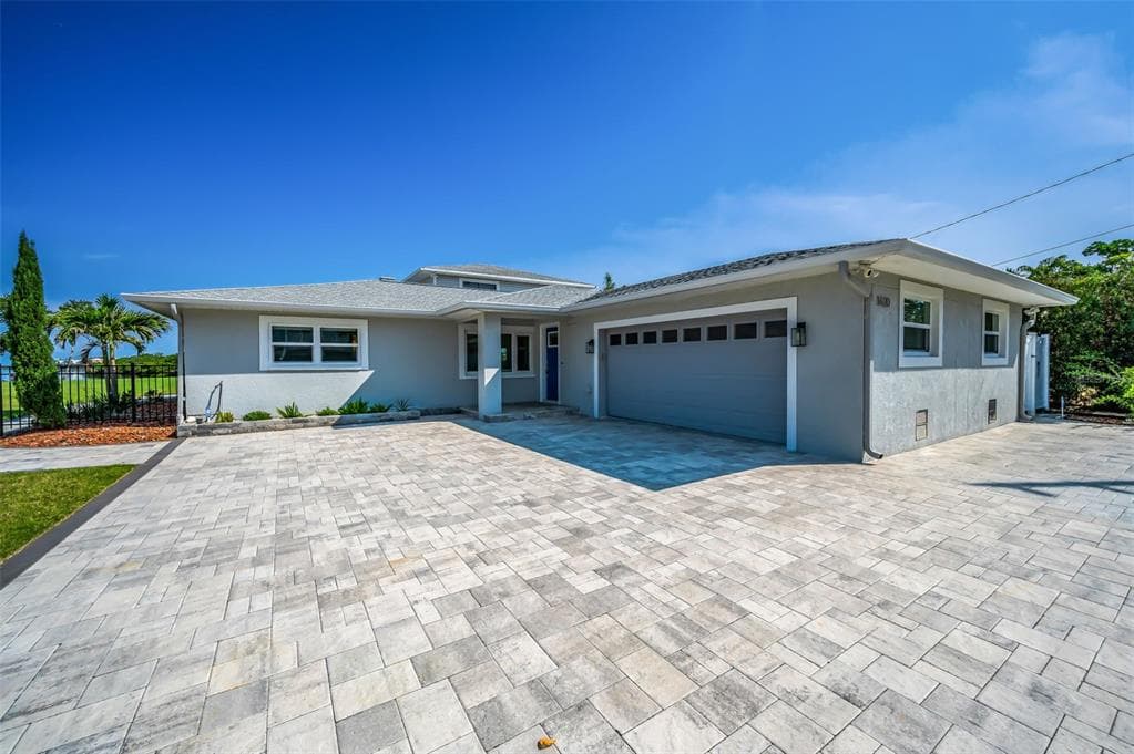 1620 SEA BREEZE DRIVE photo 10