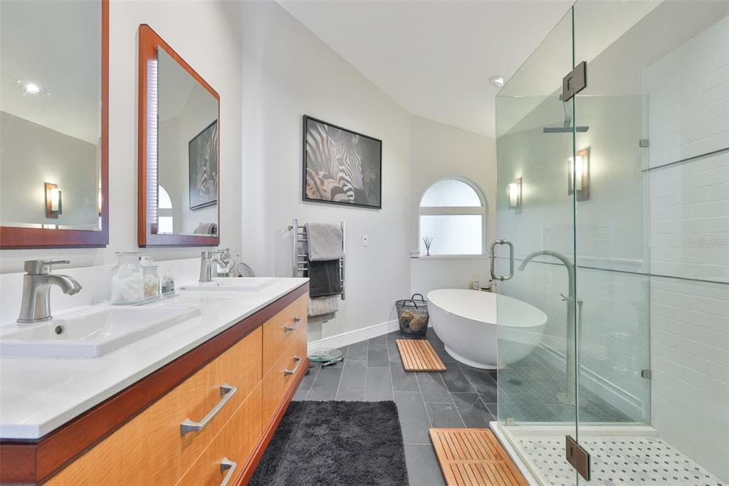 831 SYMPHONY ISLES BOULEVARD photo 25
