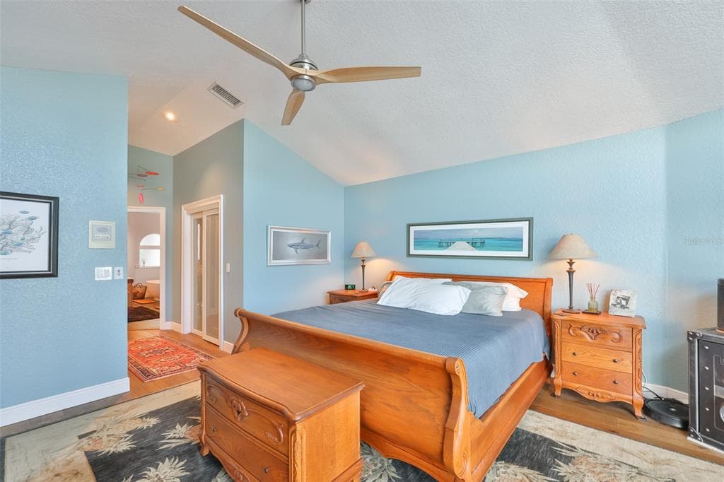 831 SYMPHONY ISLES BOULEVARD photo 21