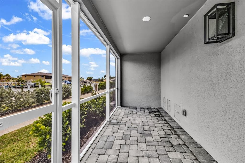 1617 SEAHAVEN DRIVE 505 photo 6