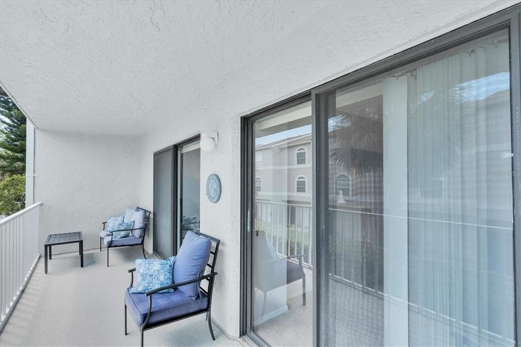 719 PINELLAS BAYWAY S 110 photo 25