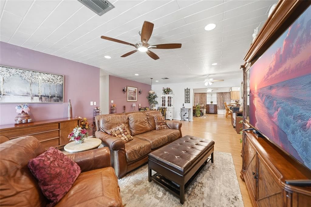 6127 OTIS ROAD photo 3