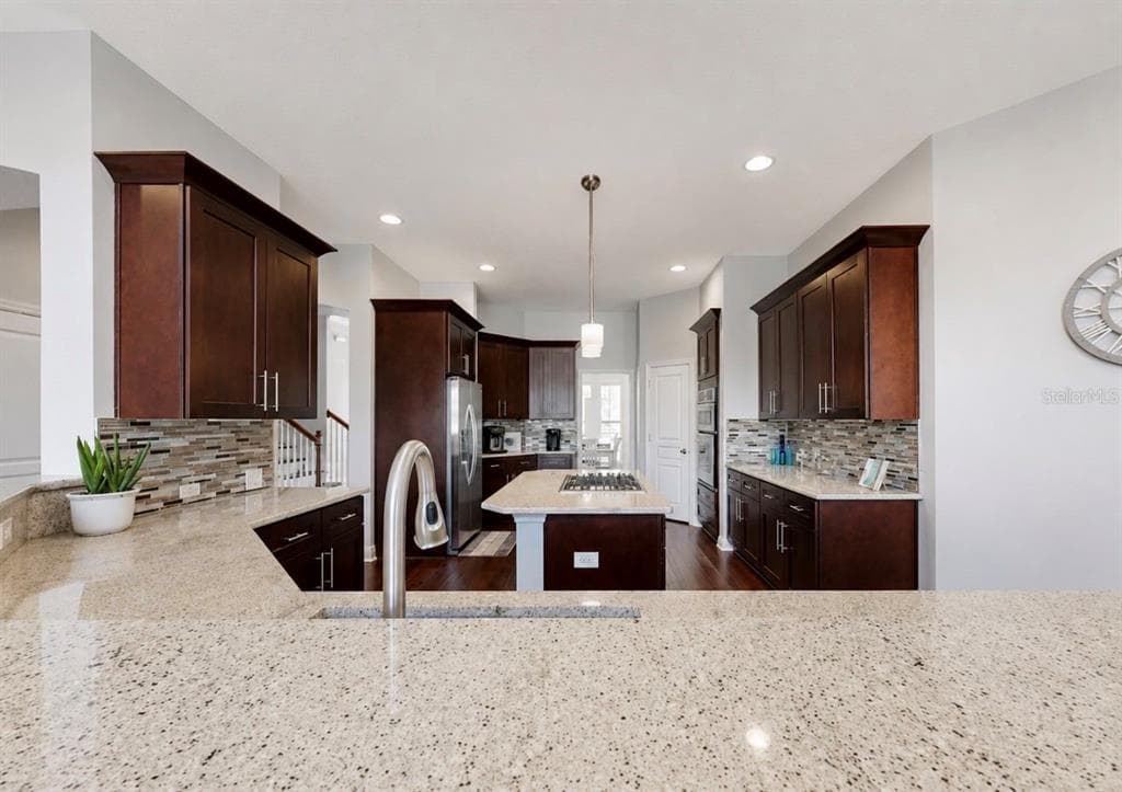 611 MIRABAY BOULEVARD photo 24