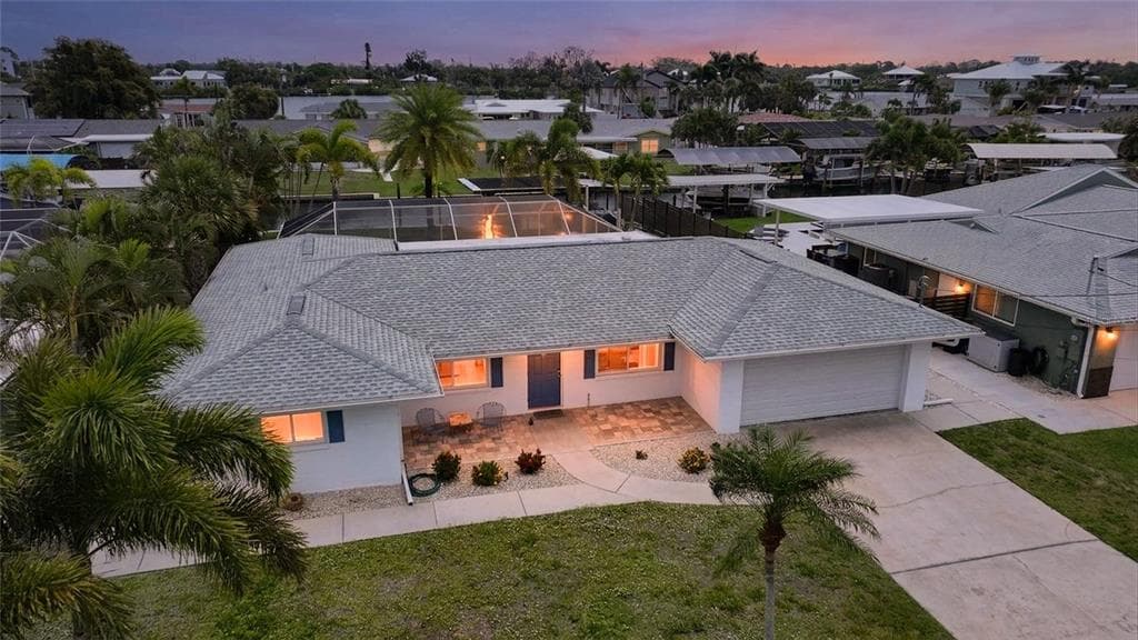 1433 LEMON BAY DRIVE 2