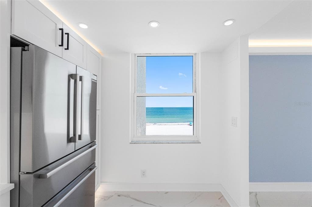 1400 GULF BOULEVARD 409 photo 15