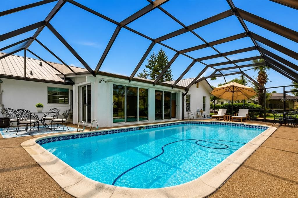 31 FLEMING COURT photo 23
