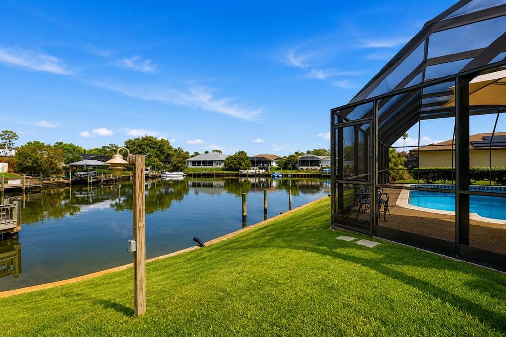 31 FLEMING COURT photo 24