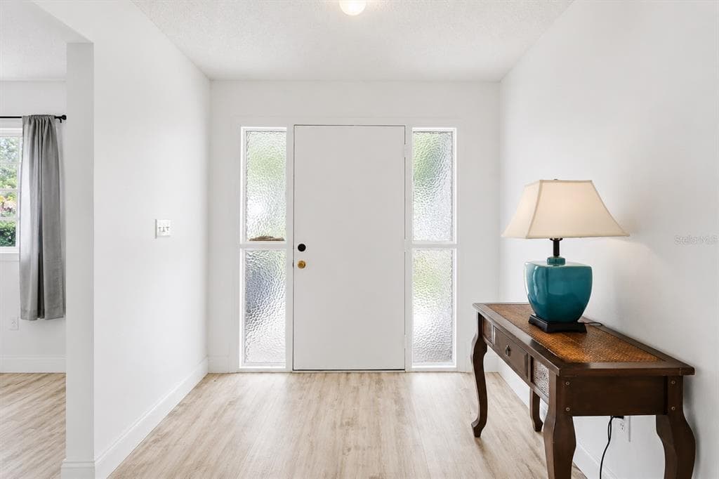 31 FLEMING COURT photo 10