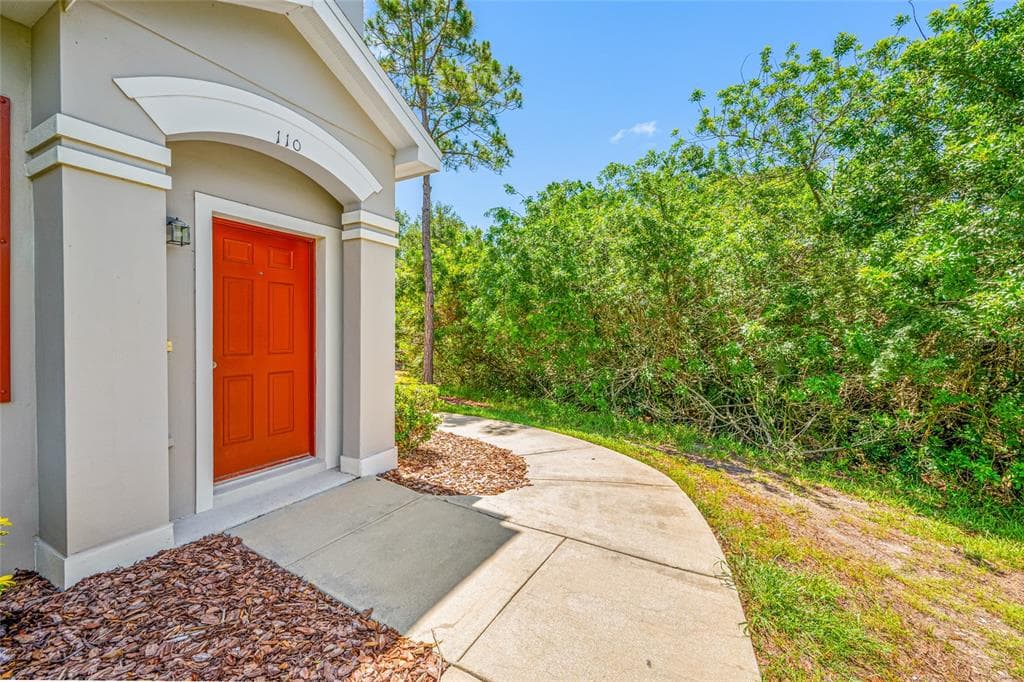 10409 CRIMSON PARK LANE 110 photo 3