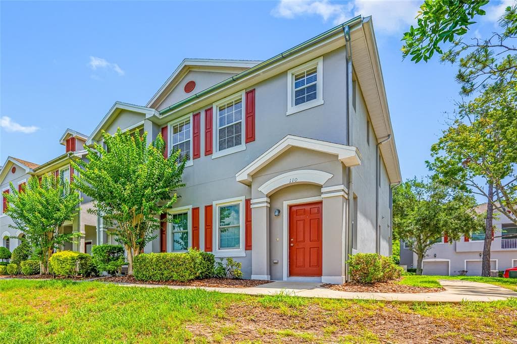 10409 CRIMSON PARK LANE 110 photo 1