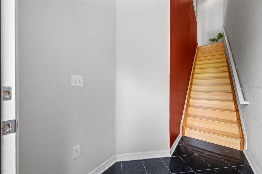 10409 CRIMSON PARK LANE 110 photo 4