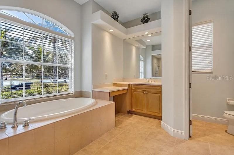 1704 AMBERWYND CIRCLE W photo 15