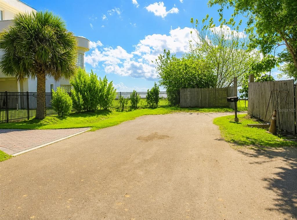 7416 SEAGULL WAY photo 2
