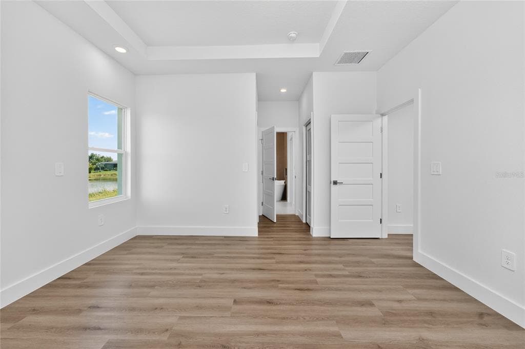 205 REDWOOD ROAD photo 22