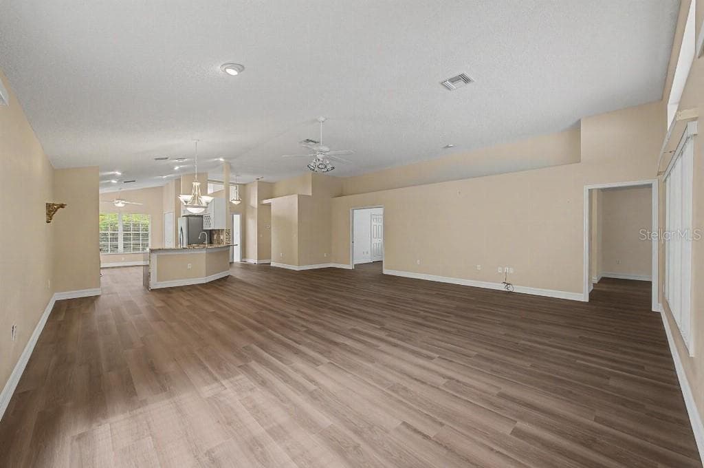 1812 ORCHARDGROVE AVENUE photo 10