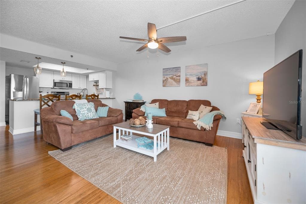 18610 GULF BOULEVARD 610 photo 12