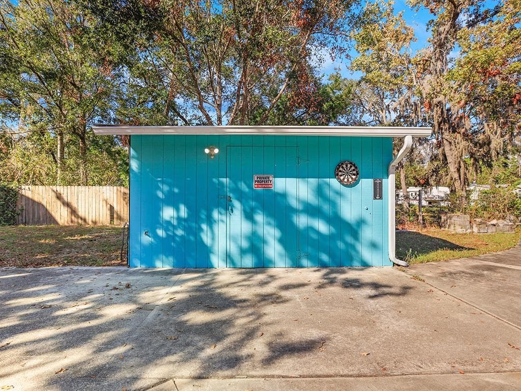 112 8TH STREET NE photo 12