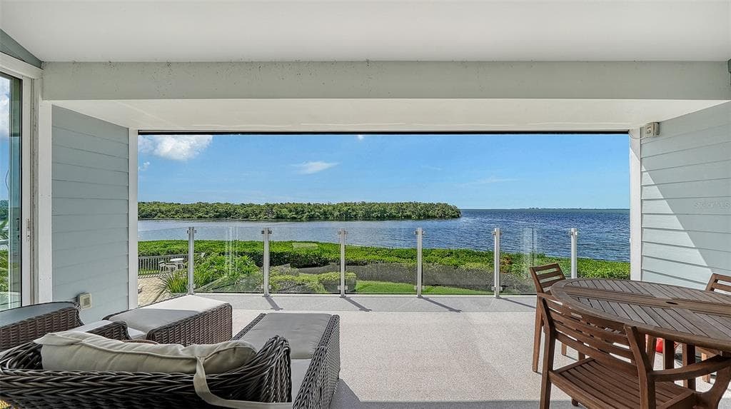 11 TIDY ISLAND BOULEVARD 11 photo 23