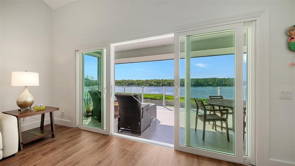 11 TIDY ISLAND BOULEVARD 11 photo 22
