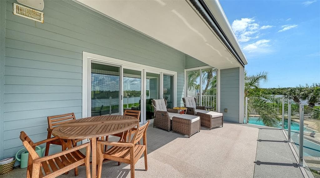 11 TIDY ISLAND BOULEVARD 11 photo 25
